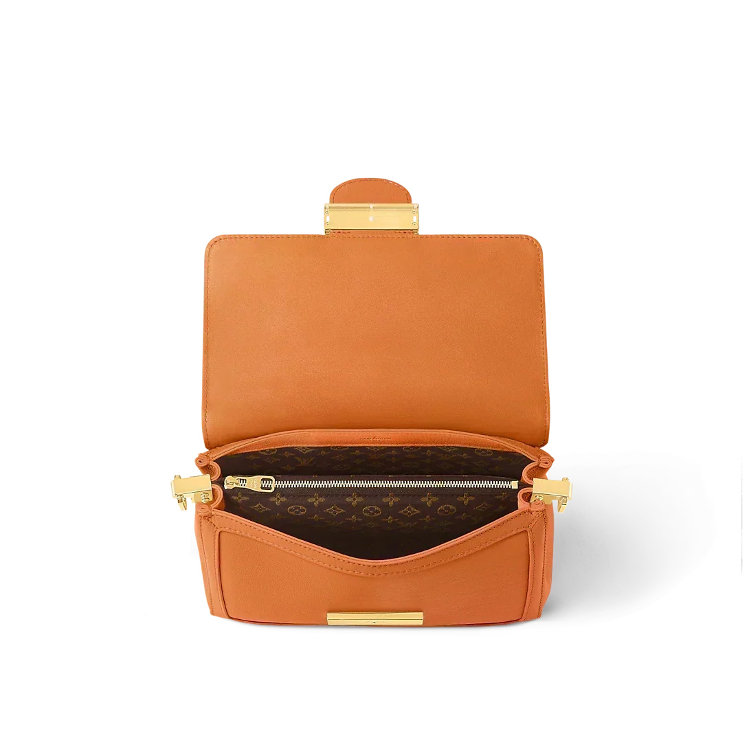 Louis vuitton Dauphine Soft MM apricot